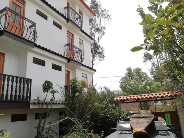 Hostal Casa Del Montanista Huaraz  Buitenkant foto