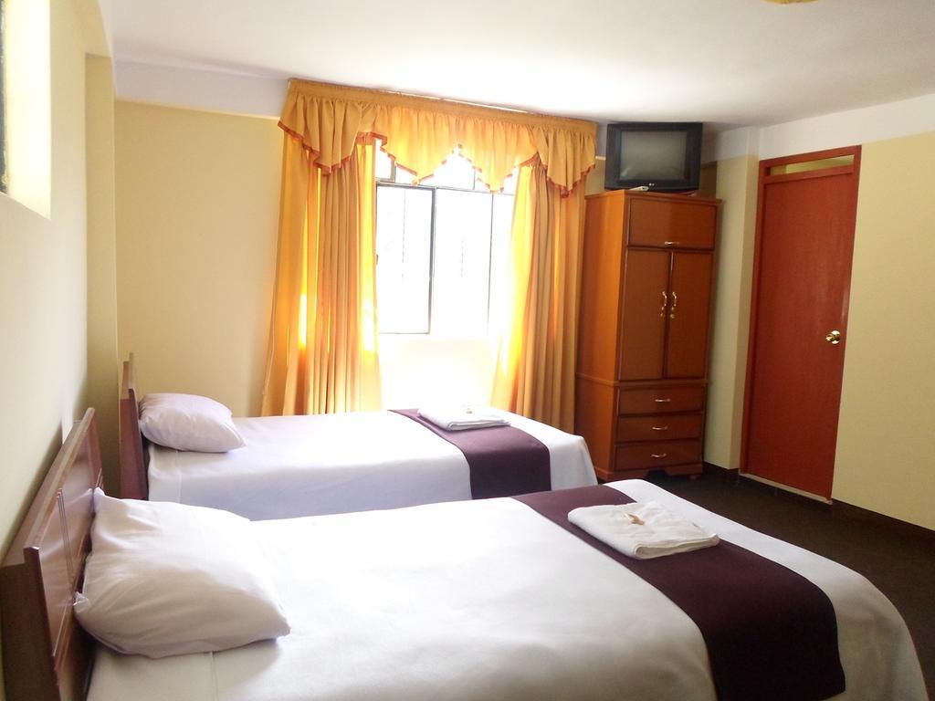 Hostal Casa Del Montanista Huaraz  Buitenkant foto